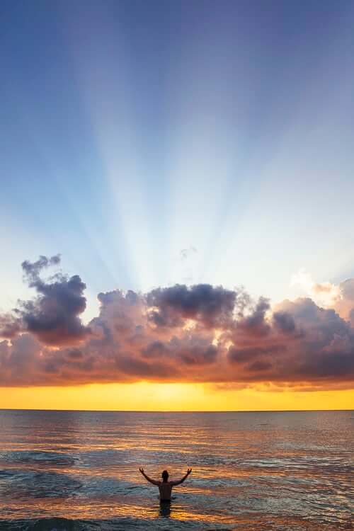 freedom sunset in the ocean